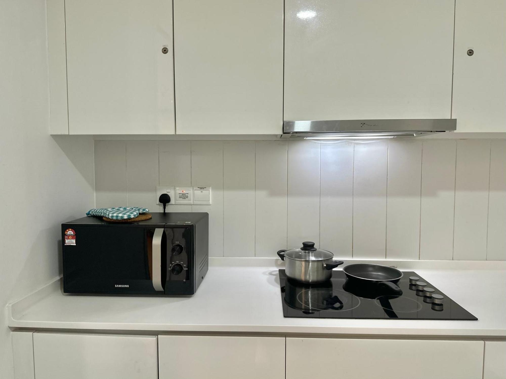 Manatidur@The Hub Ss2 Apartment Petaling Jaya Ngoại thất bức ảnh